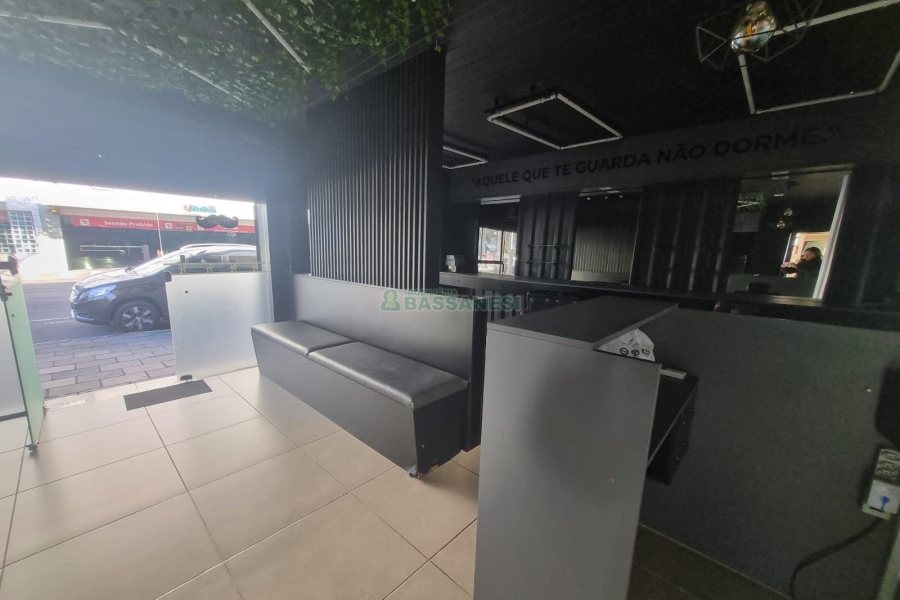Loja com 55m², no bairro Centro em Caxias do Sul para Alugar