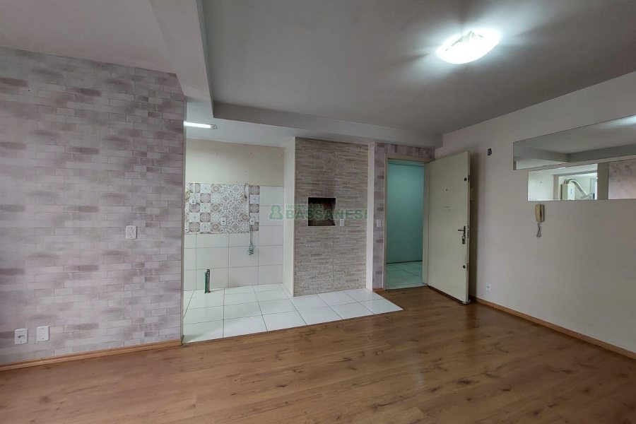 Apartamento com 62m², 2 dormitórios, 1 vaga, no bairro São Caetano em Caxias do Sul para Alugar