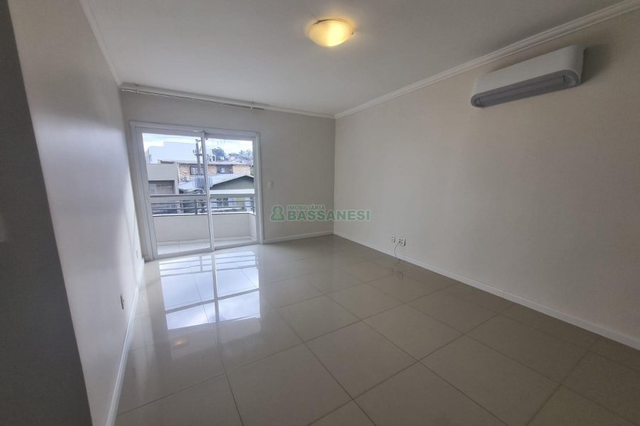 Apartamento com 100m², 2 dormitórios, 1 vaga, no bairro Santa Catarina em Caxias do Sul para Alugar