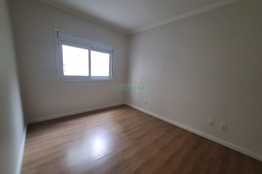 Apartamento com 100m², 2 dormitórios, 1 vaga, no bairro Santa Catarina em Caxias do Sul para Alugar