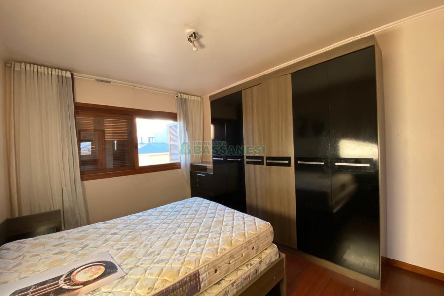 Apto Mobiliado com 96m², 2 dormitórios, 1 vaga, no bairro Bela Vista em Caxias do Sul para Alugar