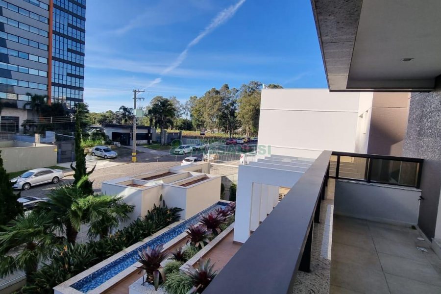 Apartamento com 174m², 3 dormitórios, 3 vagas, no bairro Universitário em Caxias do Sul para Comprar