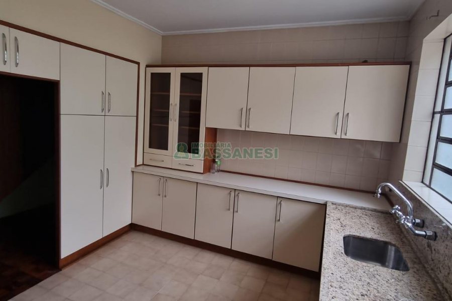 Apto/Cobertura com 207m², 3 dormitórios, 2 vagas, no bairro Pio X em Caxias do Sul para Comprar