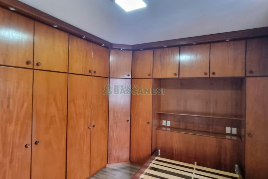 Apto/Cobertura com 207m², 3 dormitórios, 2 vagas, no bairro Pio X em Caxias do Sul para Comprar