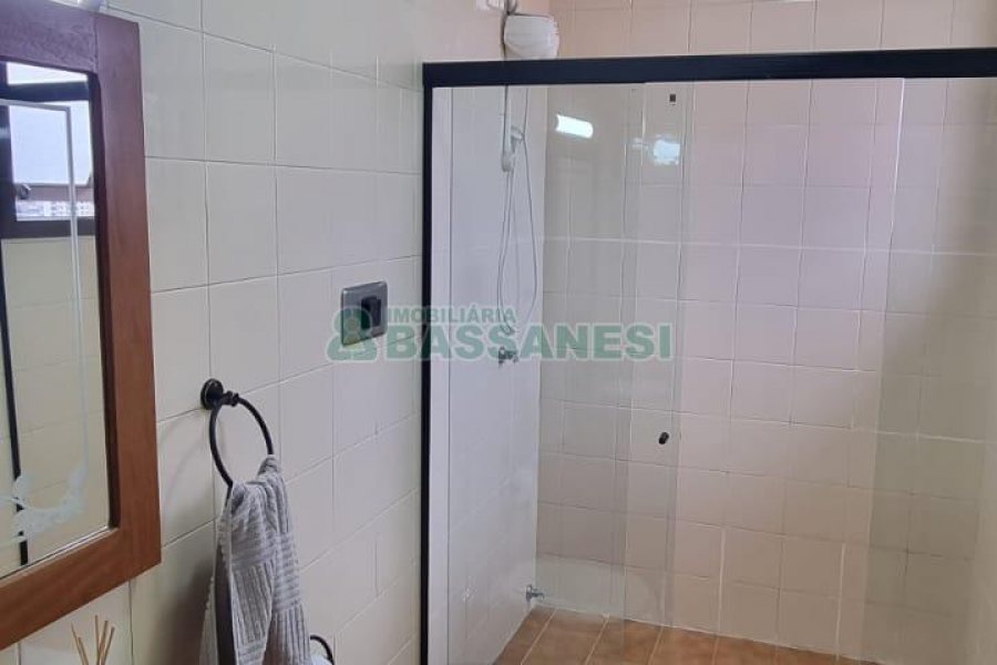 Apto/Cobertura com 207m², 3 dormitórios, 2 vagas, no bairro Pio X em Caxias do Sul para Comprar