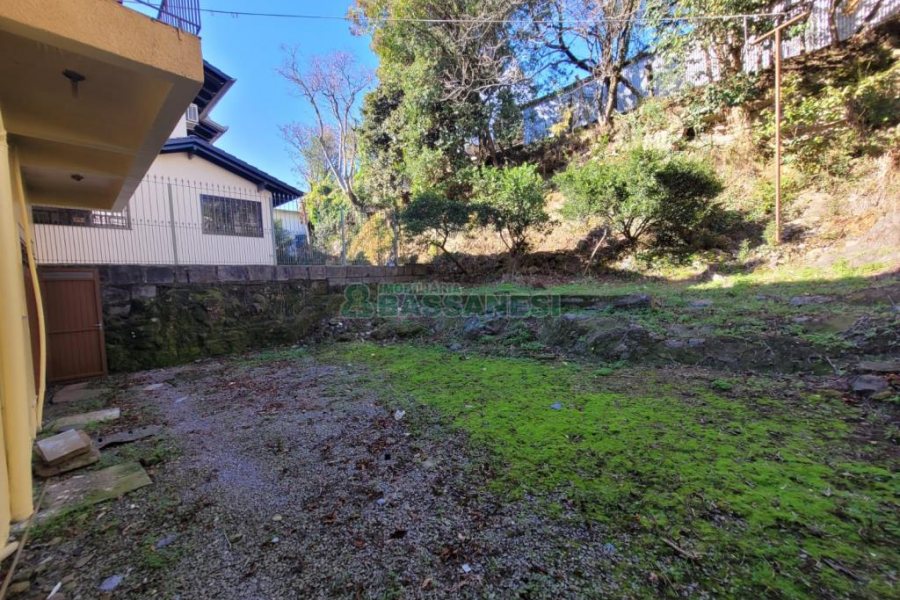 Casa com 216m², 3 dormitórios, 3 vagas, no bairro Cristo Redentor em Caxias do Sul para Comprar