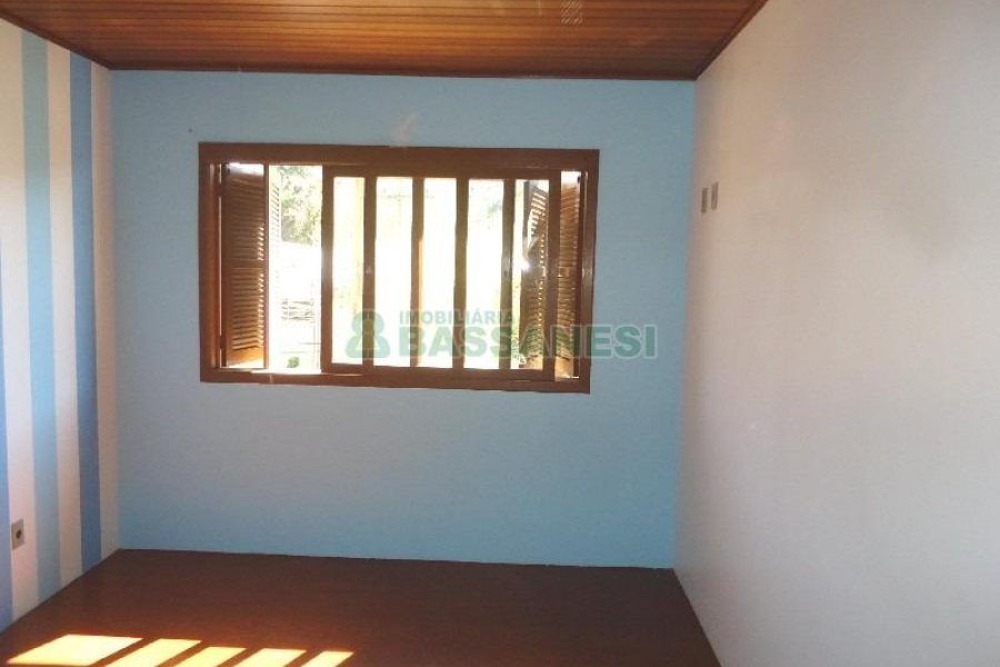 Casa com 216m², 3 dormitórios, 3 vagas, no bairro Cristo Redentor em Caxias do Sul para Comprar