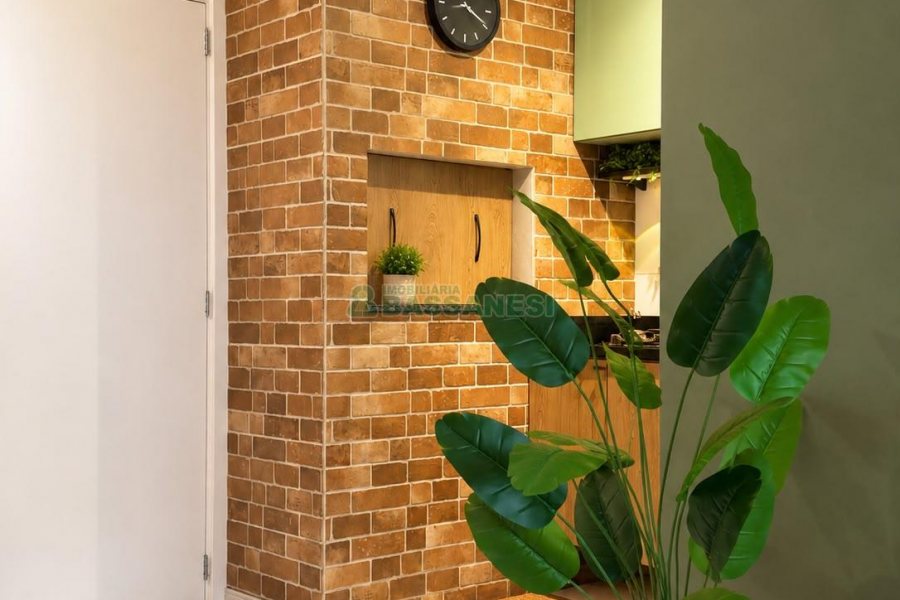 Apartamento com 55m², 2 dormitórios, 1 vaga, no bairro Santa Lúcia em Caxias do Sul para Comprar