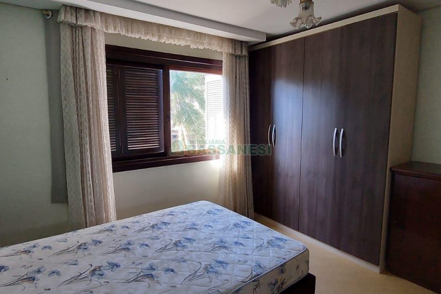 Apto Mobiliado com 80m², 2 dormitórios, 1 vaga, no bairro Medianeira em Caxias do Sul para Alugar