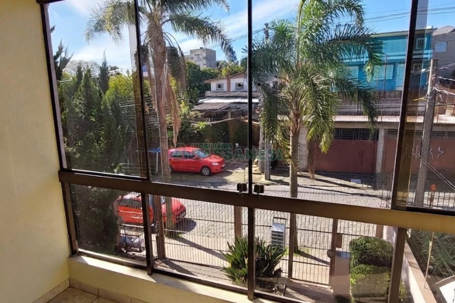 Apto Mobiliado com 80m², 2 dormitórios, 1 vaga, no bairro Medianeira em Caxias do Sul para Alugar
