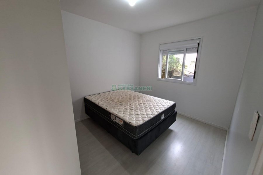 Apto Mobiliado com 50m², 2 dormitórios, 1 vaga, no bairro Diamantino em Caxias do Sul para Alugar
