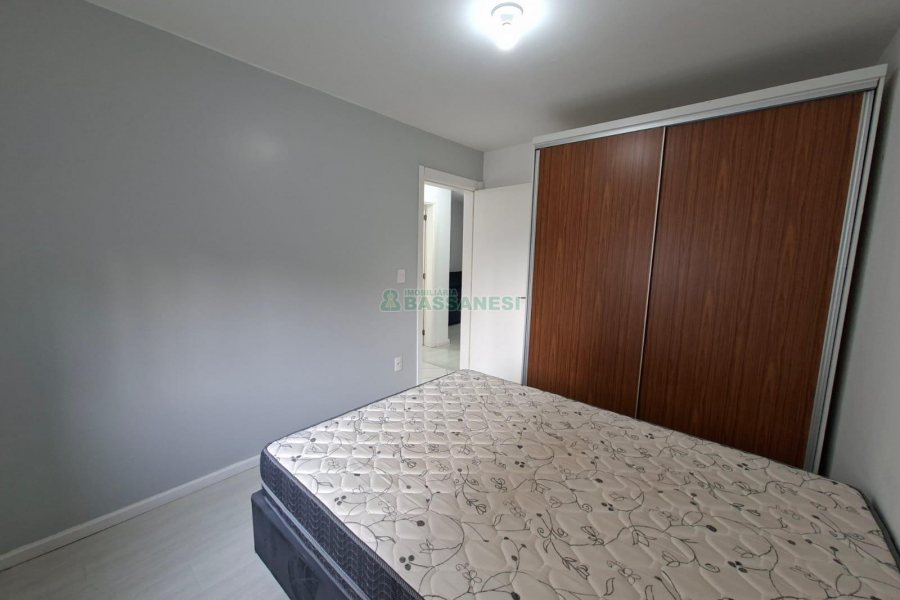 Apto Mobiliado com 50m², 2 dormitórios, 1 vaga, no bairro Diamantino em Caxias do Sul para Alugar