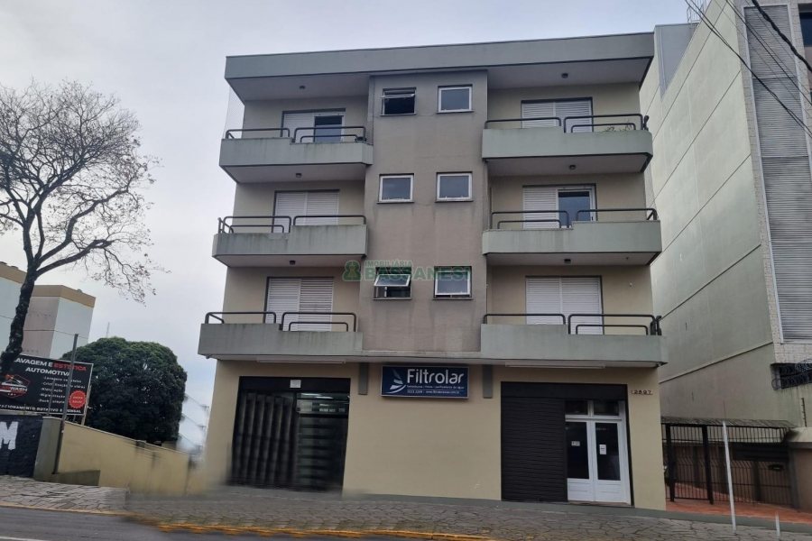 Apartamento com 94m², 2 dormitórios, 1 vaga, no bairro São Pelegrino em Caxias do Sul para Alugar