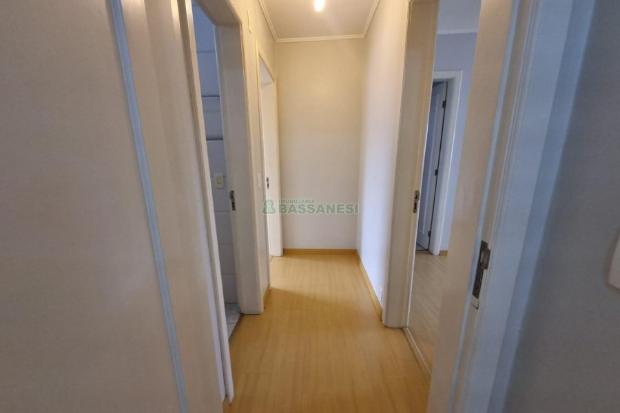 Apartamento com 94m², 2 dormitórios, 1 vaga, no bairro São Pelegrino em Caxias do Sul para Alugar