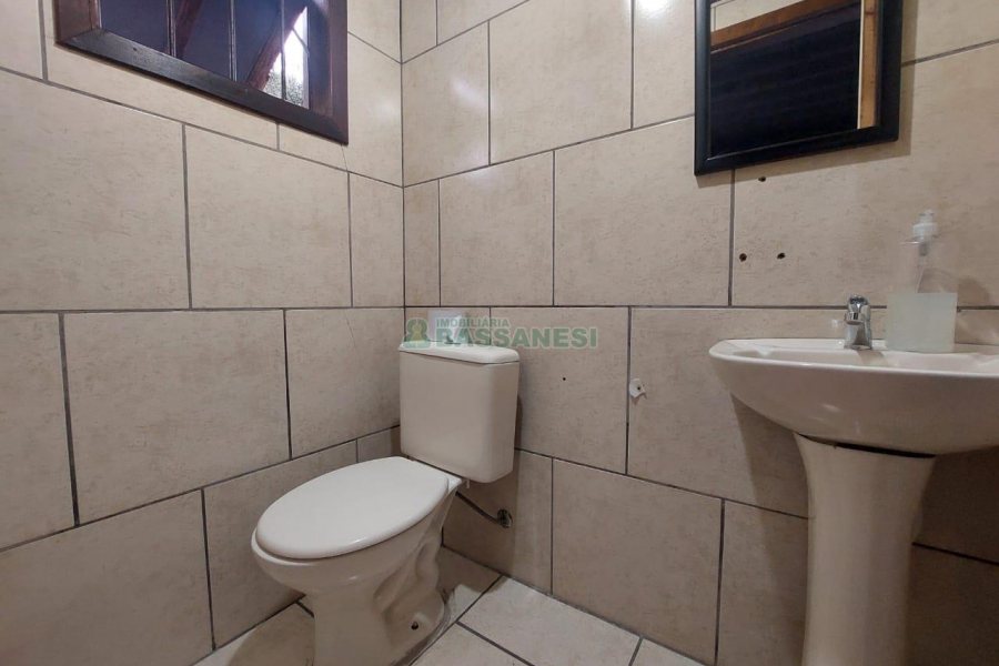 Loja com 260m², no bairro Vinhedos em Caxias do Sul para Alugar