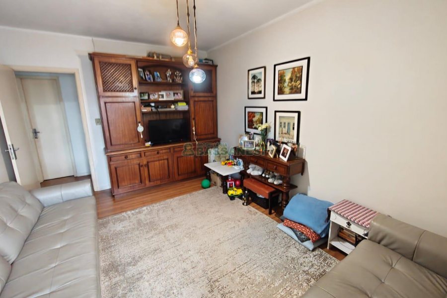 Apartamento com 105m², 3 dormitórios, 1 vaga, no bairro Lourdes em Caxias do Sul para Comprar