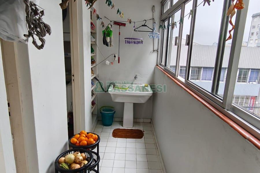 Apartamento com 105m², 3 dormitórios, 1 vaga, no bairro Lourdes em Caxias do Sul para Comprar