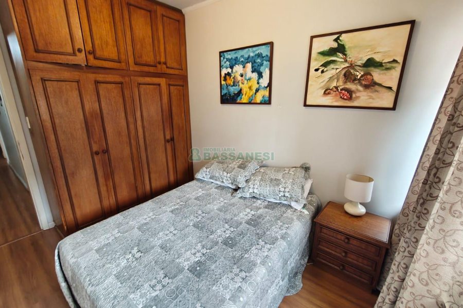 Apartamento com 105m², 3 dormitórios, 1 vaga, no bairro Lourdes em Caxias do Sul para Comprar