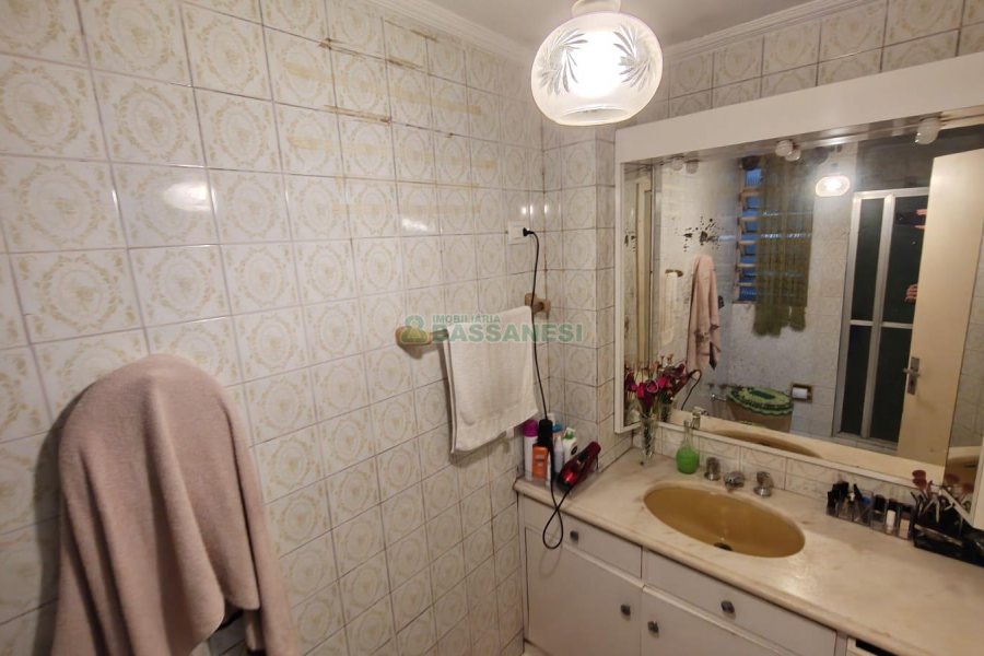 Apartamento com 105m², 3 dormitórios, 1 vaga, no bairro Lourdes em Caxias do Sul para Comprar