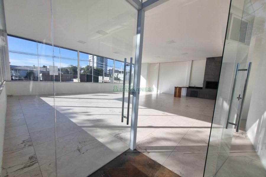 Casa com 377m², 4 dormitórios, 5 vagas, no bairro Bela Vista em Caxias do Sul para Alugar ou Comprar