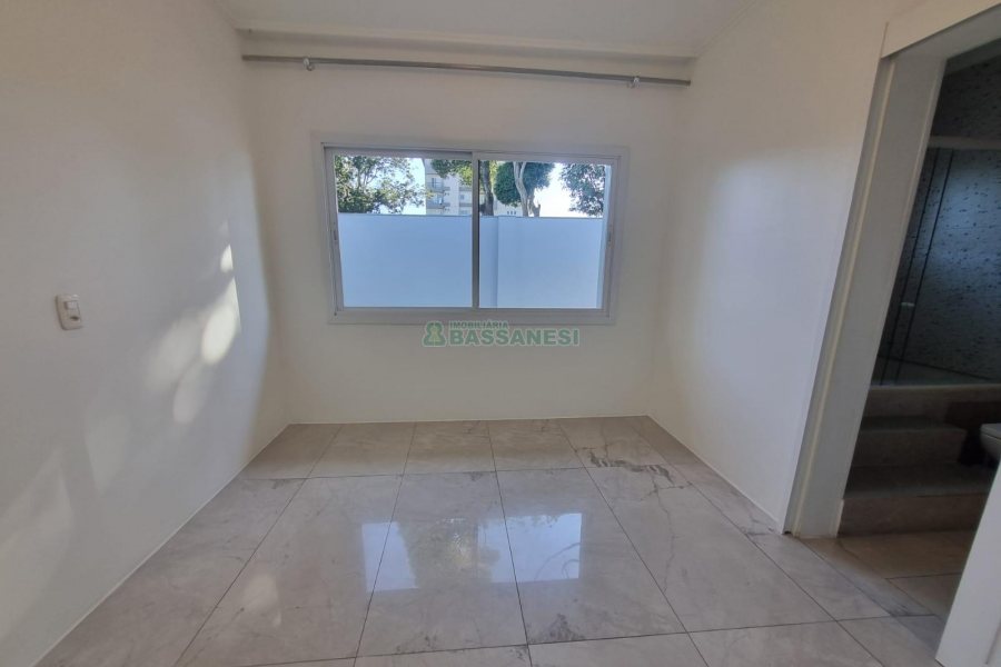 Casa com 377m², 4 dormitórios, 5 vagas, no bairro Bela Vista em Caxias do Sul para Alugar ou Comprar