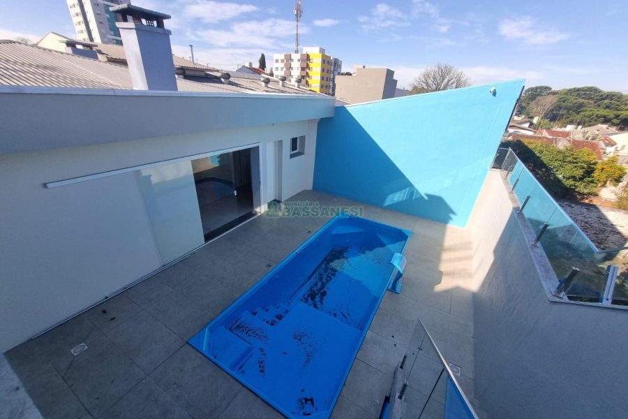 Casa com 377m², 4 dormitórios, 5 vagas, no bairro Bela Vista em Caxias do Sul para Alugar ou Comprar
