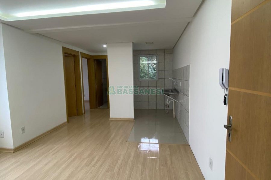 Apartamento com 44m², 2 dormitórios, 1 vaga, no bairro Nossa Senhora das Graças em Caxias do Sul para Comprar