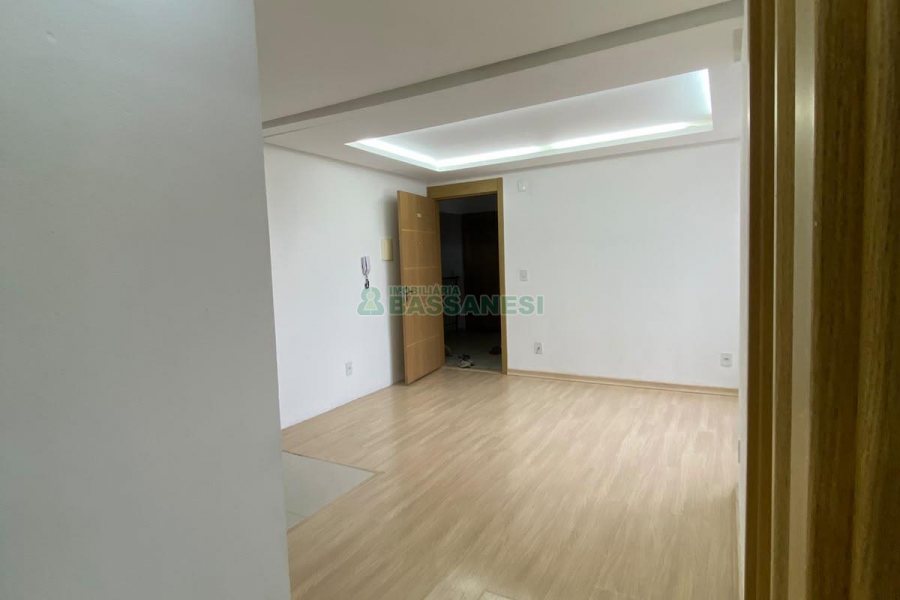 Apartamento com 44m², 2 dormitórios, 1 vaga, no bairro Nossa Senhora das Graças em Caxias do Sul para Comprar