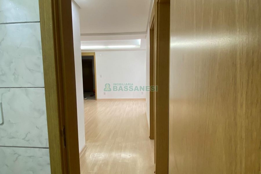 Apartamento com 44m², 2 dormitórios, 1 vaga, no bairro Nossa Senhora das Graças em Caxias do Sul para Comprar