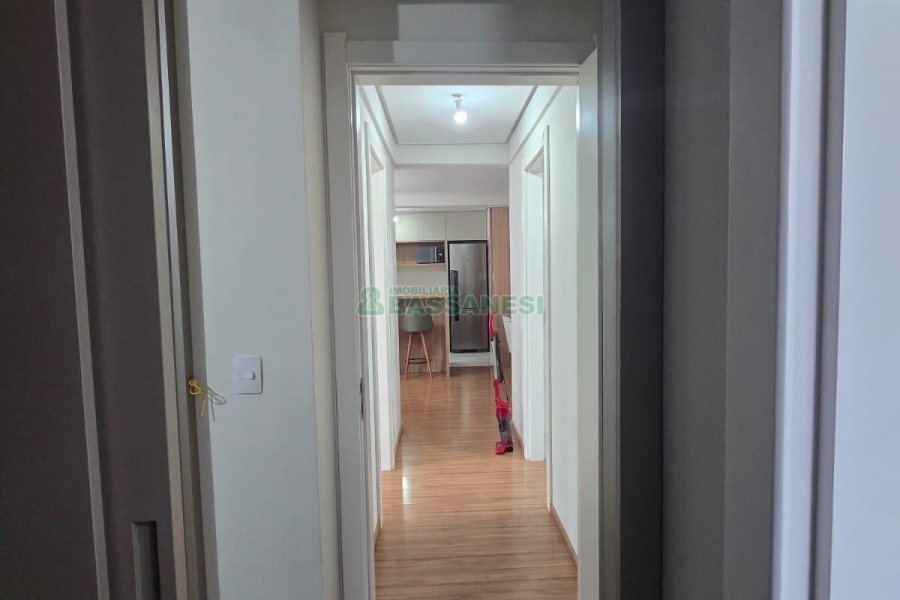 Apto Mobiliado com 112m², 2 dormitórios, 1 vaga, no bairro Lourdes em Caxias do Sul para Alugar