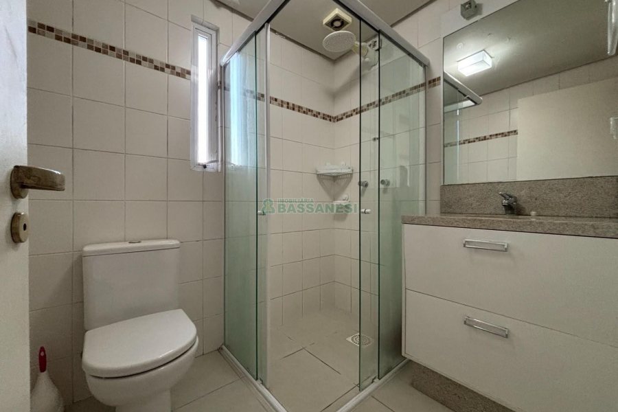 Apartamento com 74m², 2 dormitórios, 1 vaga, no bairro Petrópolis em Caxias do Sul para Alugar
