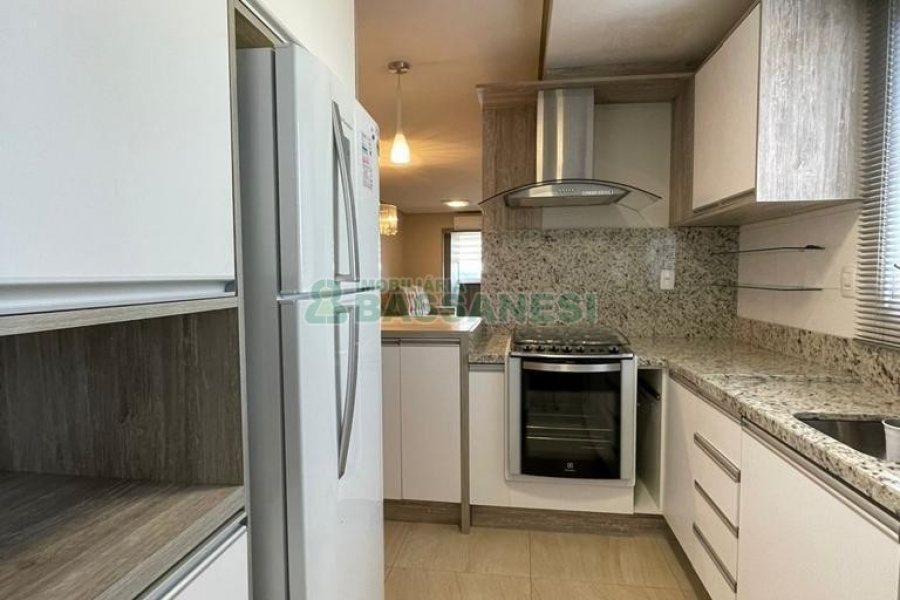 Apto Mobiliado com 83m², 2 dormitórios, 1 vaga, no bairro Jardim América em Caxias do Sul para Alugar