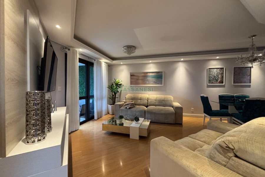 Apto Mobiliado com 126m², 3 dormitórios, 1 vaga, no bairro São Pelegrino em Caxias do Sul para Alugar