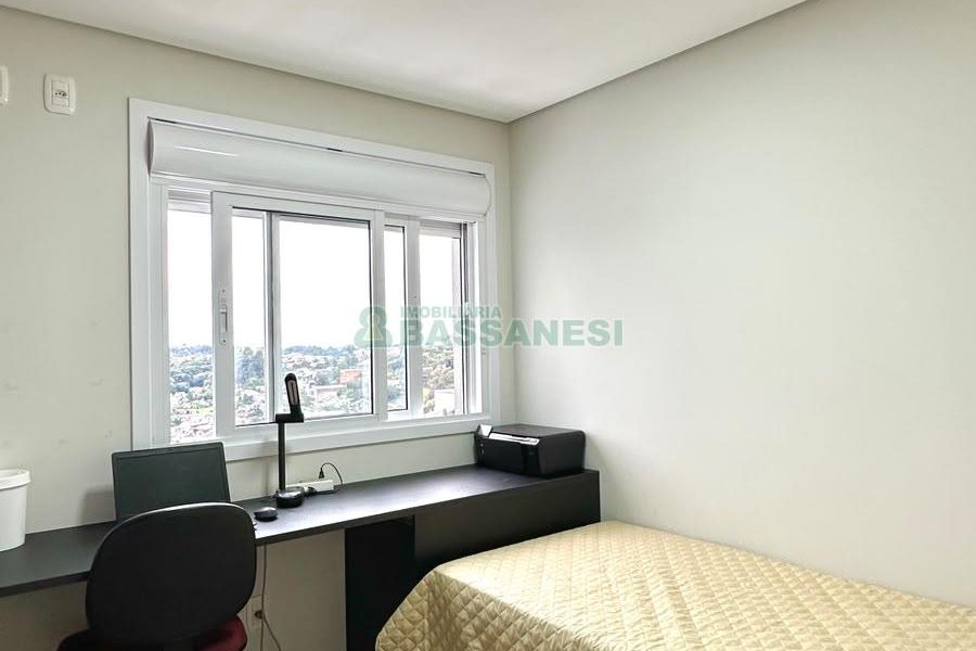 Apartamento com 94m², 3 dormitórios, 2 vagas, no bairro Panazzolo em Caxias do Sul para Comprar