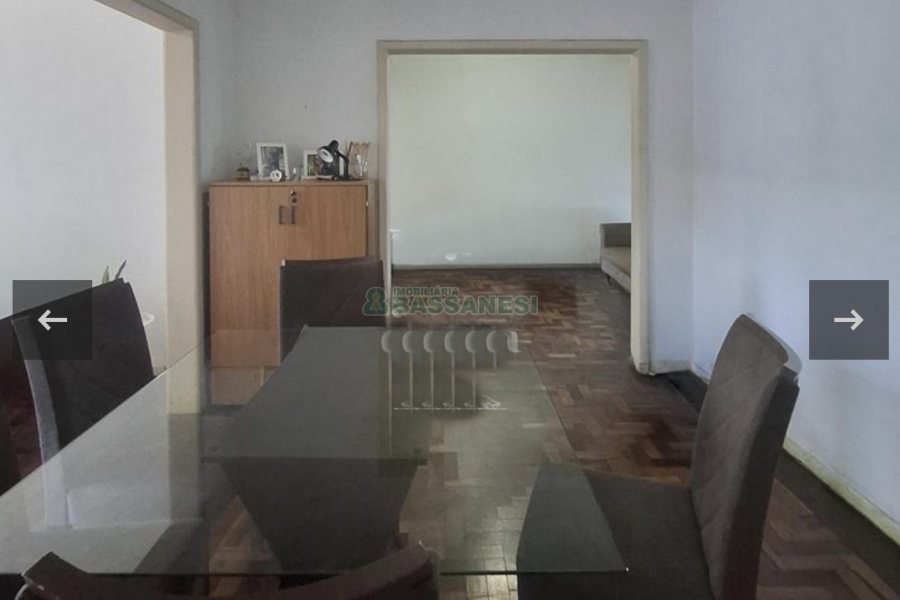 Apto Mobiliado com 185m², 4 dormitórios, no bairro Centro em Caxias do Sul para Alugar