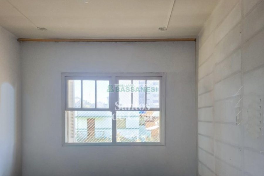 Apto Mobiliado com 185m², 4 dormitórios, no bairro Centro em Caxias do Sul para Alugar