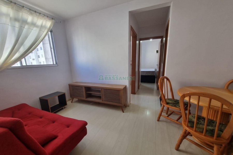 Apto Mobiliado com 52m², 2 dormitórios, 1 vaga, no bairro Bela Vista em Caxias do Sul para Alugar