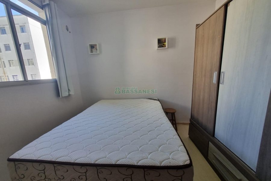 Apto Mobiliado com 52m², 2 dormitórios, 1 vaga, no bairro Bela Vista em Caxias do Sul para Alugar