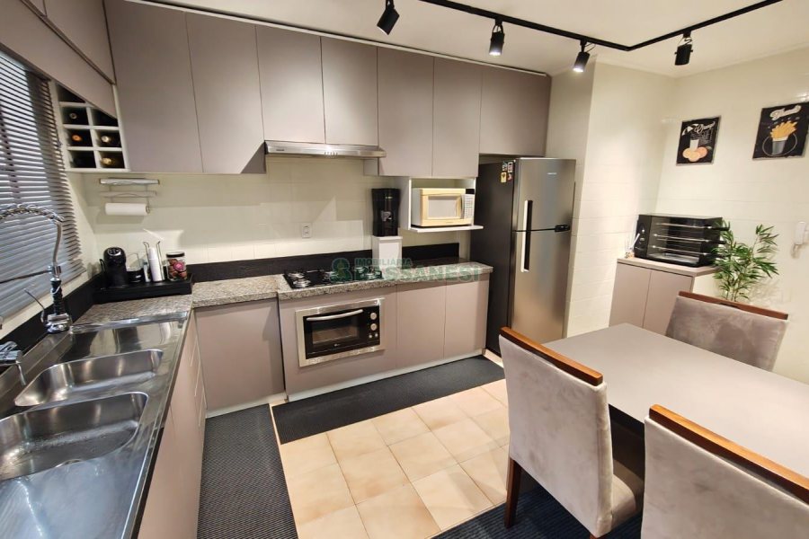 Apartamento com 84m², 3 dormitórios, 3 vagas, no bairro Madureira em Caxias do Sul para Comprar