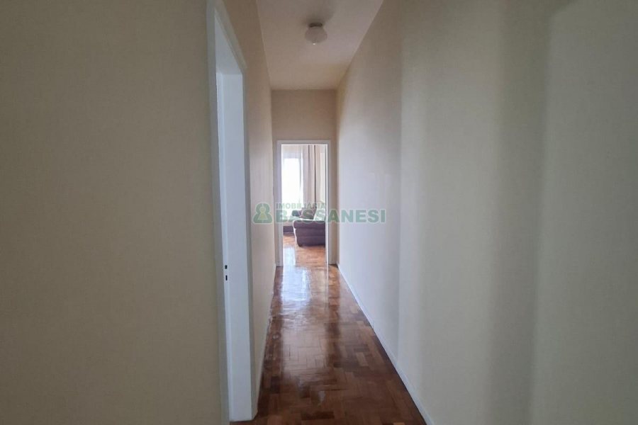 Apartamento, 2 dormitórios, no bairro Centro em Caxias do Sul para Alugar