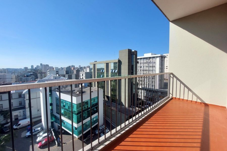 Apartamento, 2 dormitórios, no bairro Centro em Caxias do Sul para Alugar