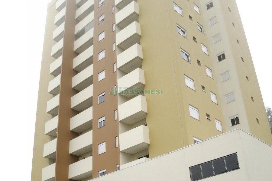 Apartamento com 53m², 2 dormitórios, 1 vaga, no bairro São Leopoldo em Caxias do Sul para Alugar