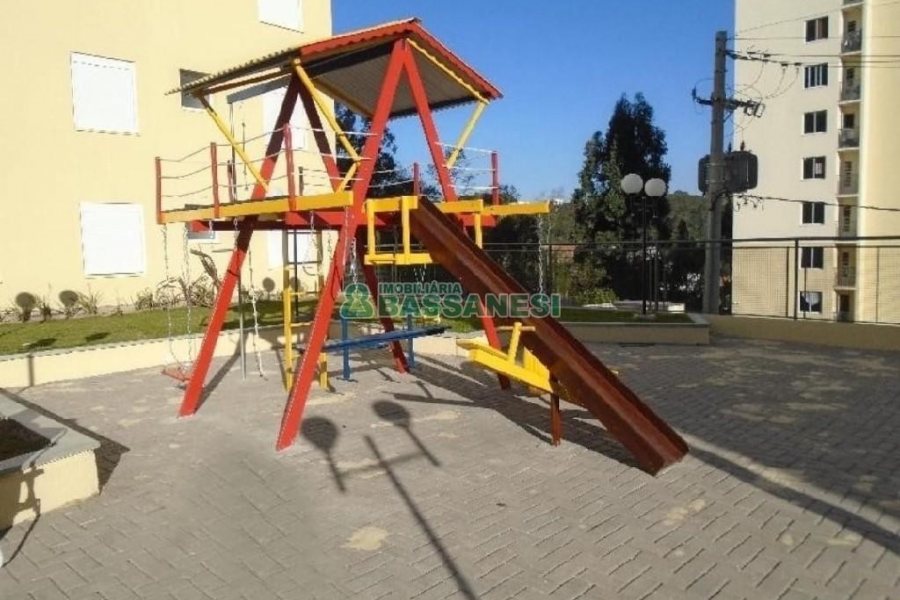 Apartamento com 77m², 2 dormitórios, 1 vaga, no bairro De Zorzi em Caxias do Sul para Alugar