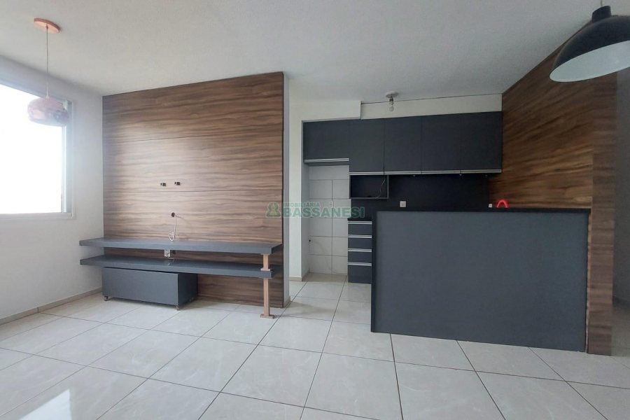 Apartamento com 77m², 2 dormitórios, 1 vaga, no bairro De Zorzi em Caxias do Sul para Alugar