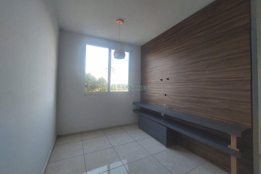 Apartamento com 77m², 2 dormitórios, 1 vaga, no bairro De Zorzi em Caxias do Sul para Alugar
