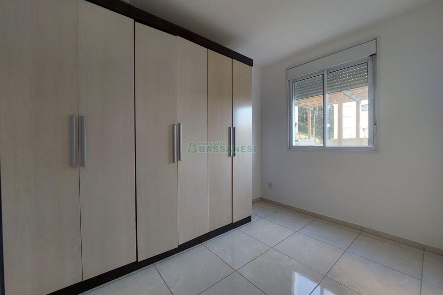 Apartamento com 77m², 2 dormitórios, 1 vaga, no bairro De Zorzi em Caxias do Sul para Alugar