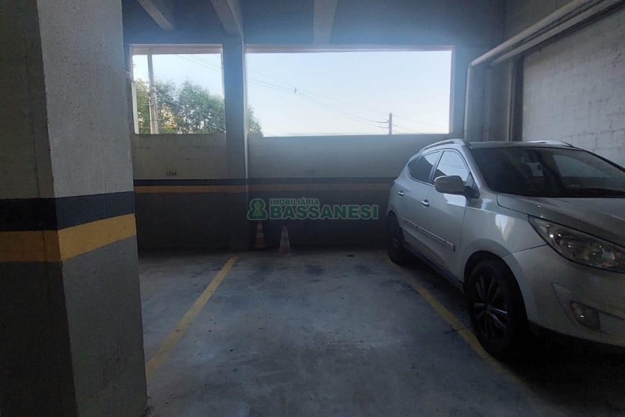 Apartamento com 77m², 2 dormitórios, 1 vaga, no bairro De Zorzi em Caxias do Sul para Alugar
