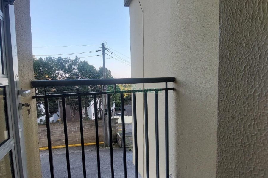 Apartamento com 77m², 2 dormitórios, 1 vaga, no bairro De Zorzi em Caxias do Sul para Alugar