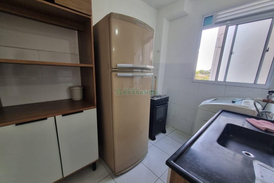 Apto Mobiliado com 40m², 2 dormitórios, 1 vaga, no bairro Presidente Vargas em Caxias do Sul para Alugar