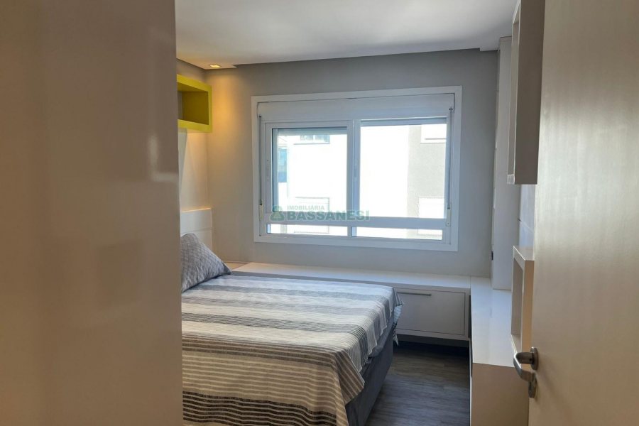 Apto Mobiliado com 146m², 3 dormitórios, 3 vagas, no bairro Jardim América em Caxias do Sul para Comprar